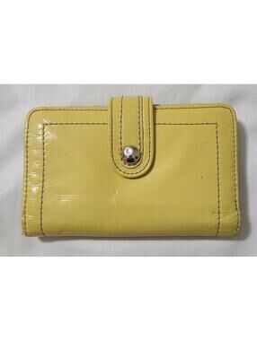 Relic Patent Leather Trifold Wallet Womens Size Small Yellow CC ID Holder Travel